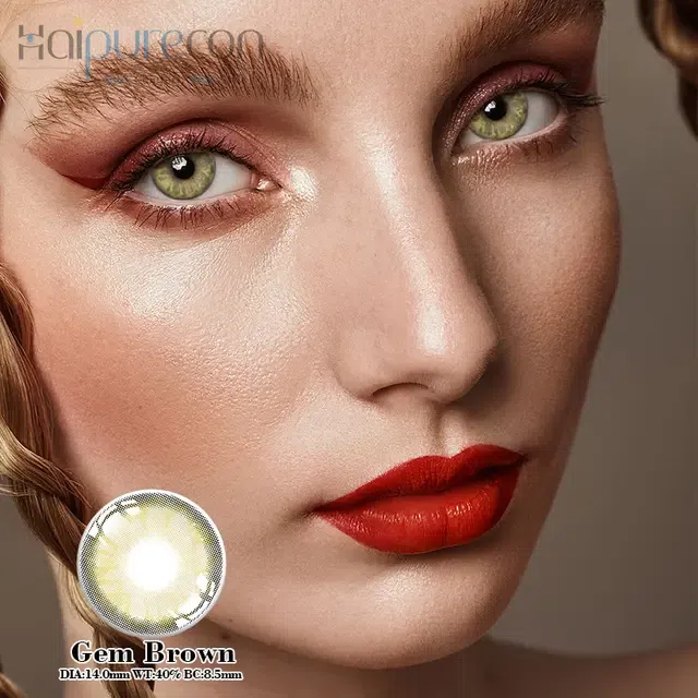 نصائح أساسية حول نظافة العدسات اللاصقة لكل مرتديها